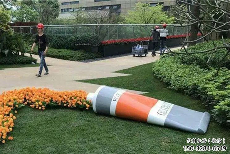 創(chuàng)意牙膏雕塑通用 公園牙膏雕塑 彩繪雕塑擺件生產(chǎn)