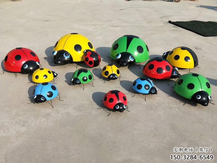 酒店蟲(chóng)子雕塑，鍍金歐式雕塑，仿古擺件