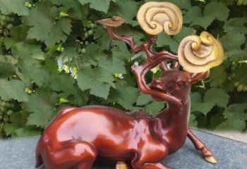 廣場(chǎng)馴鹿雕塑，卡通水景雕塑，抽象效果