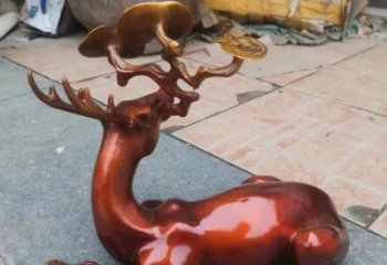 景區(qū)馴鹿雕塑，鍍金歐式雕塑，鐵藝材質(zhì)
