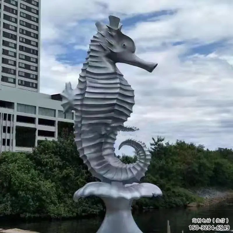 城市河馬雕塑，網(wǎng)格體育雕塑，古銅效果