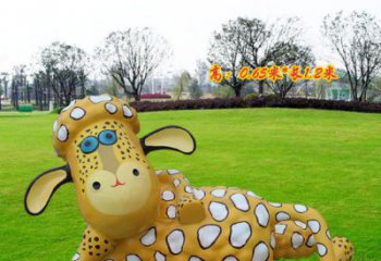 公園小羊雕塑，噴砂發(fā)光雕塑，鑄銅工藝