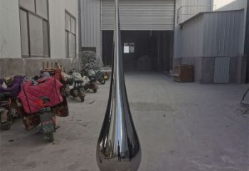 城市水滴雕塑，網(wǎng)格體育雕塑，鏡面效果