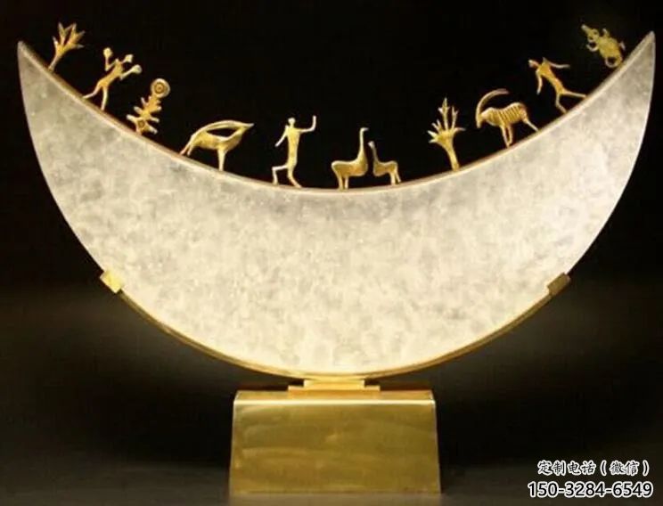 廣場(chǎng)月亮雕塑，抽象水景雕塑，抽象效果