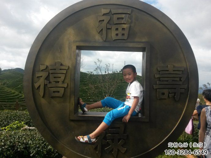 房地產(chǎn)銅錢雕塑，仿古景觀雕塑，噴砂制造