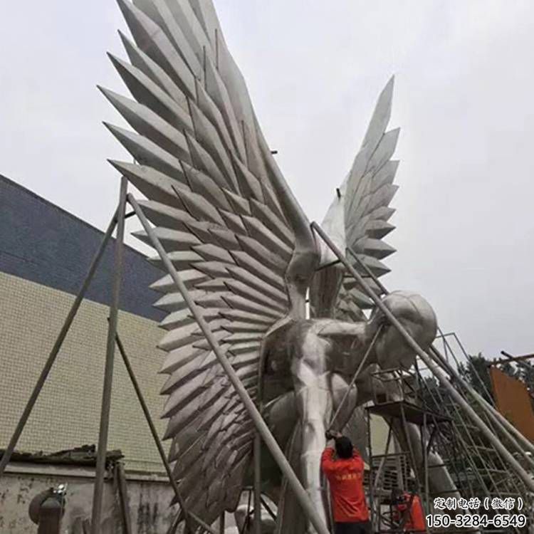 房地產(chǎn)翅膀雕塑，仿古景觀雕塑，噴砂制造