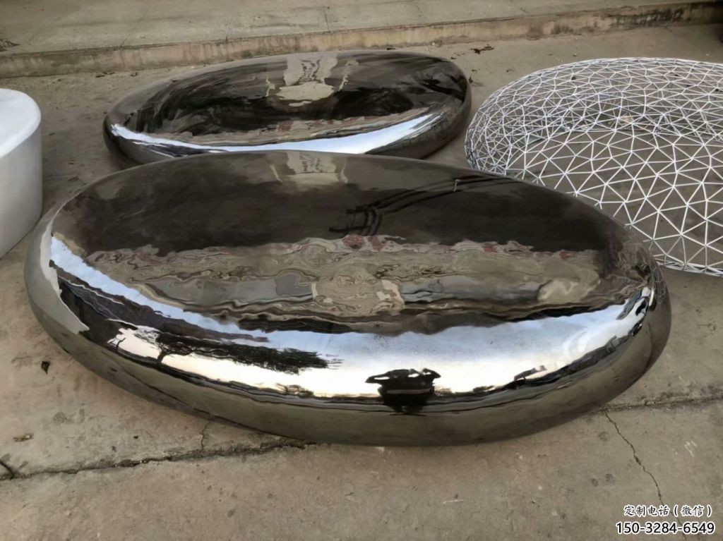 步行街坐凳雕塑，鍛造景觀雕塑，拋光方式