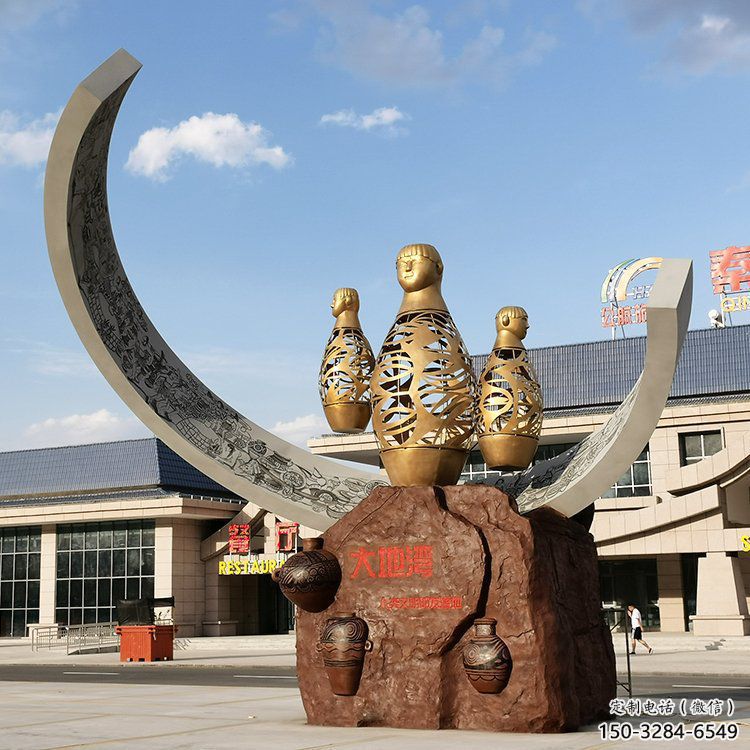 公園酒瓶雕塑，噴砂發(fā)光雕塑，鍛造工藝