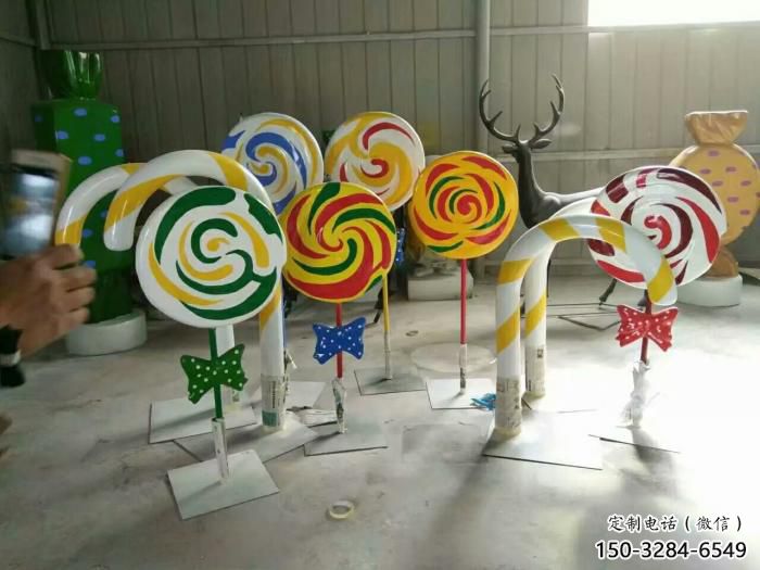 街頭糖果雕塑 大型別墅區(qū)擺件 鋼管雕塑