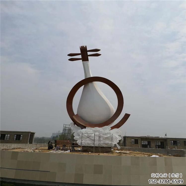 廣場(chǎng)吉他雕塑 抽象景觀小品 烤漆雕塑