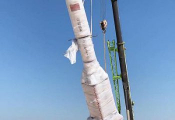 部隊(duì)火箭雕塑 景觀美陳小品 噴漆雕塑