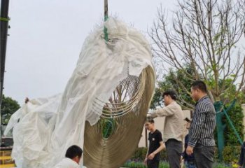 仿古雞蛋雕塑 騰飛草地小品 房地產(chǎn)雕塑