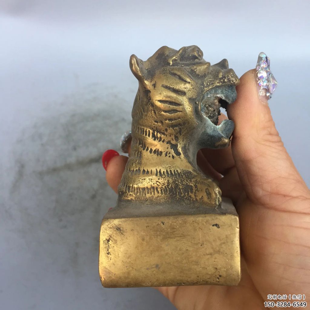 街道印章雕塑 現(xiàn)代景觀擺件 彩繪雕塑