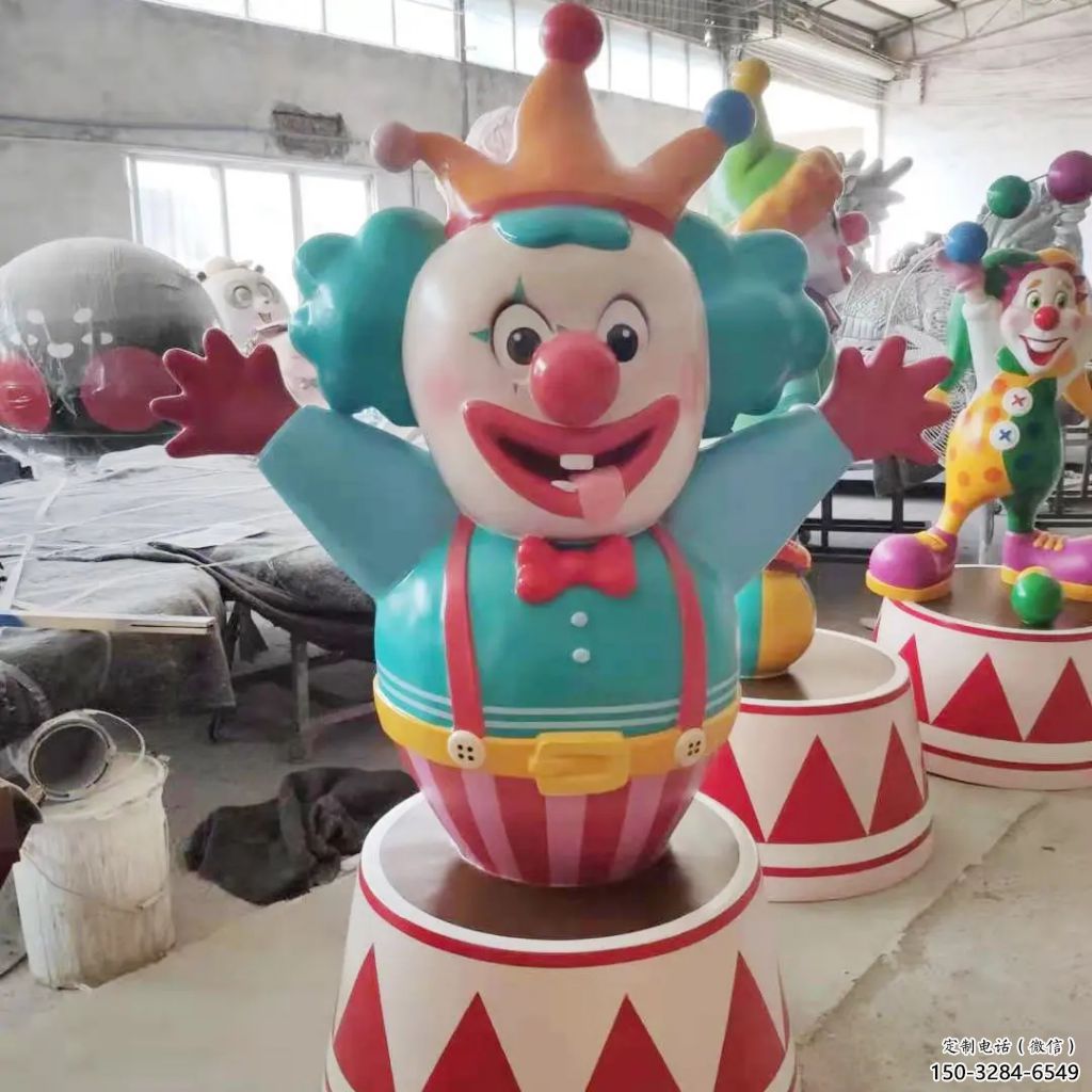 公園小丑雕塑廠 酒店門(mén)口雕塑 彩繪擺件