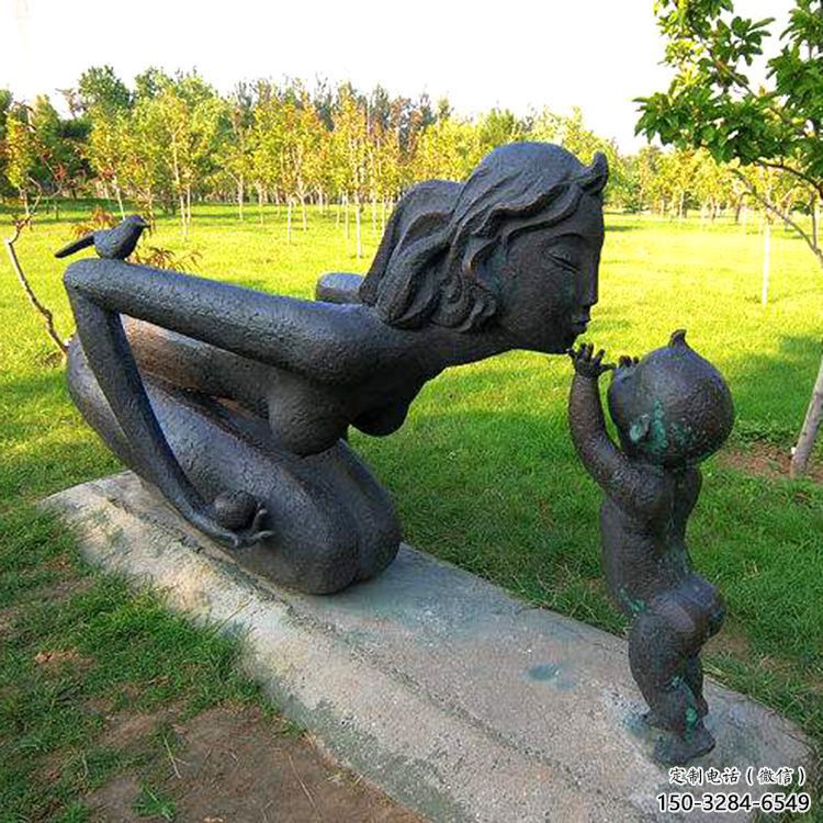 大型商場(chǎng)母親雕塑 仿真女人果雕塑 鑄銅肖像雕塑