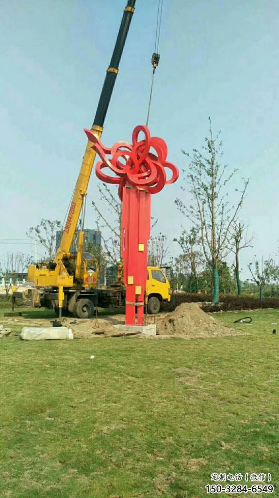 中國結(jié)雕塑 景觀美陳雕塑 噴漆文化雕塑