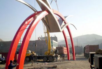 街頭大門雕塑 大型別墅區(qū)雕塑 鋼管拱門雕塑