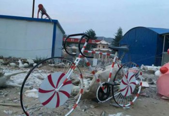 大型自行車雕塑 歐式步行街運(yùn)動(dòng)員雕塑 彩繪體育雕塑