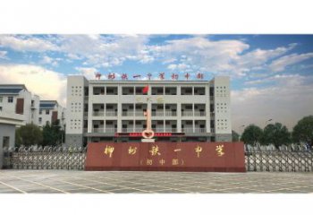 大型鑰匙雕塑 鍛造發(fā)光雕塑 房地產(chǎn)金鑰匙雕塑