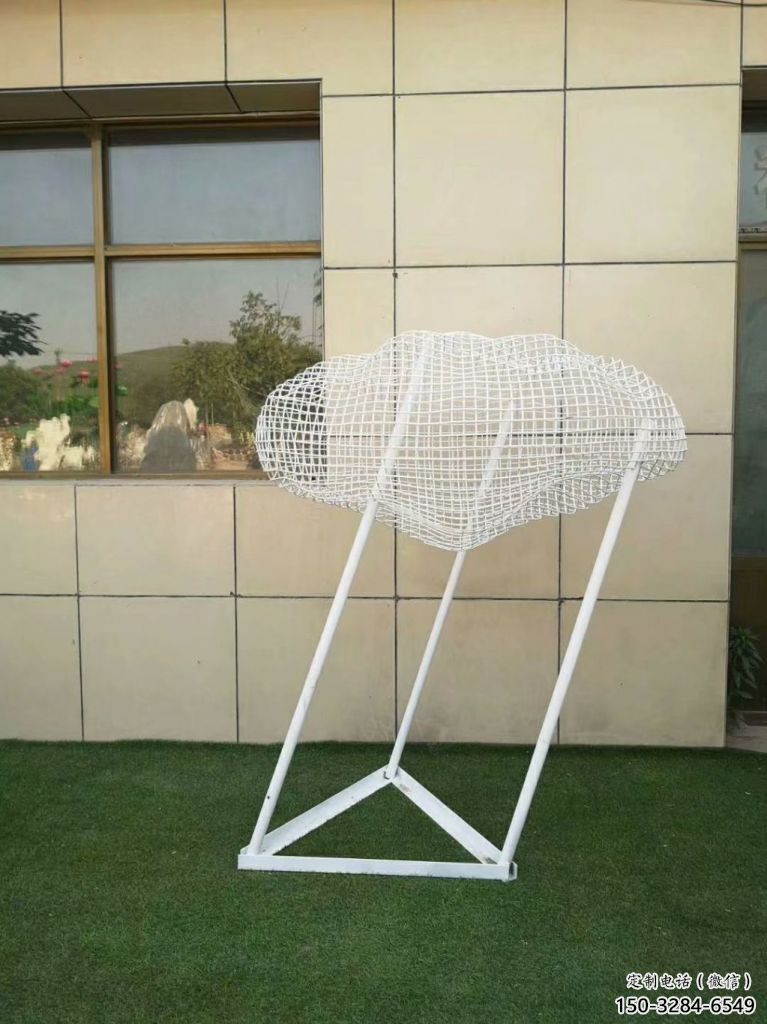 庭院云梯雕塑，鍍金歐式雕塑，網(wǎng)格形式