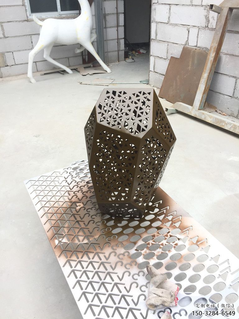 仿古鵝卵石雕塑 騰飛空心石雕塑 房地產(chǎn)雕塑