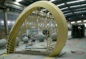 大型不銹鋼拱門雕塑，鏤空烤漆工藝制作