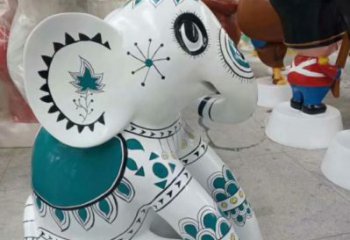 大象標(biāo)識雕塑，廣場雕塑，玻璃鋼彩繪大象雕塑生產(chǎn)