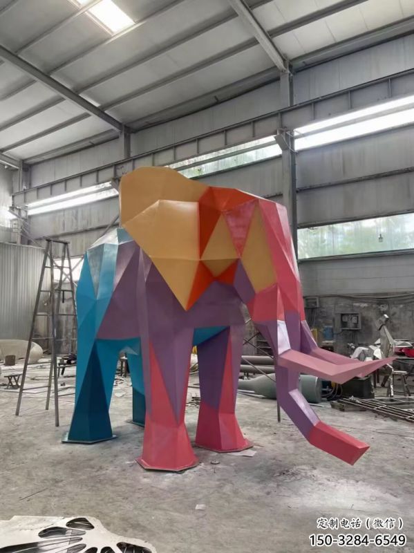 烤漆大象雕塑，仿真主題，切面工藝