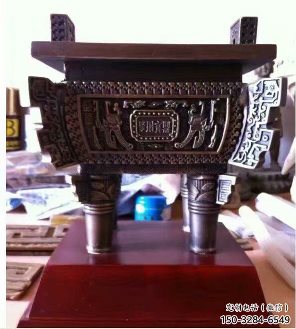 事業(yè)單位青銅鼎雕塑制作
