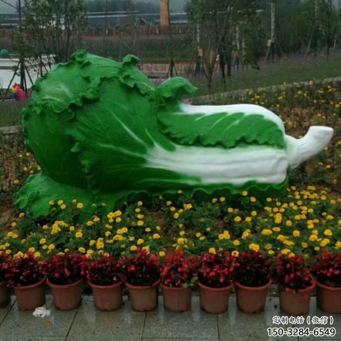 果籃雕塑選用，小區(qū)擺件，大型白菜果籃雕塑批發(fā)