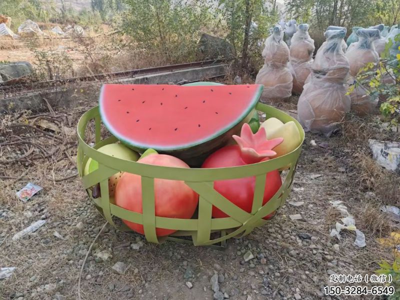果籃雕塑制作批發(fā)，公園小品，西瓜果籃雕塑優(yōu)選
