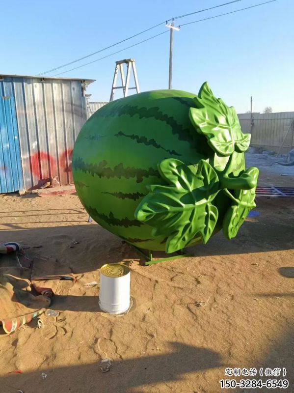 制造果籃雕塑展品，鋼管組合，西瓜果籃雕塑常用