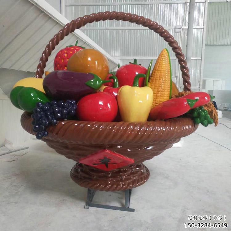 大型果籃雕塑制造，透雕系列，鴨梨果籃雕塑承接