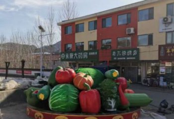 主題花籃雕塑優(yōu)選，多彩藝術(shù)，景觀抽象玻璃鋼花籃雕塑選用