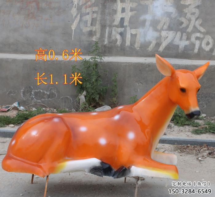 彩繪小鹿雕塑，彩繪工藝，玻璃鋼動(dòng)物雕塑廠家