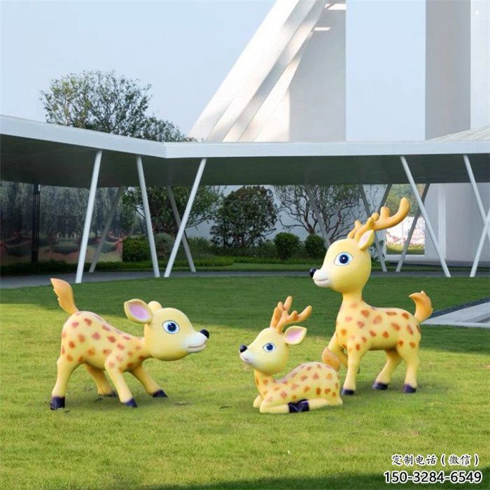 景觀小鹿雕塑制造，小區(qū)擺件，卡通小鹿雕塑制造商
