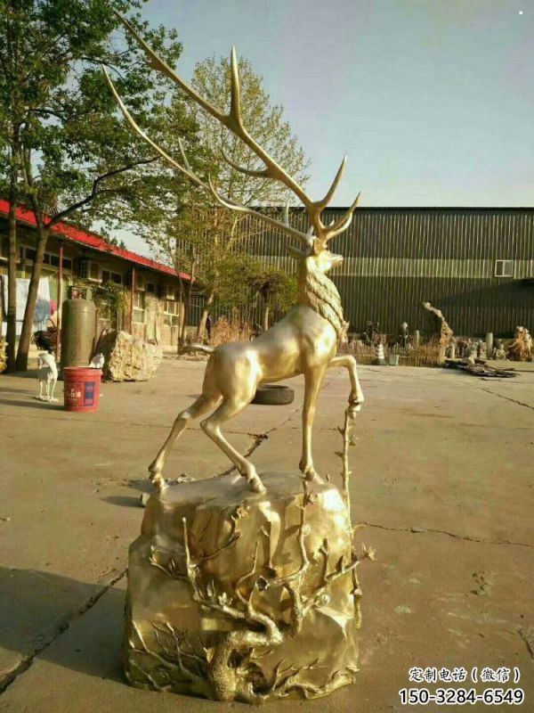 梅花鹿銅雕塑擺件，地標(biāo)擺件，梅花鹿銅雕塑生產(chǎn)商