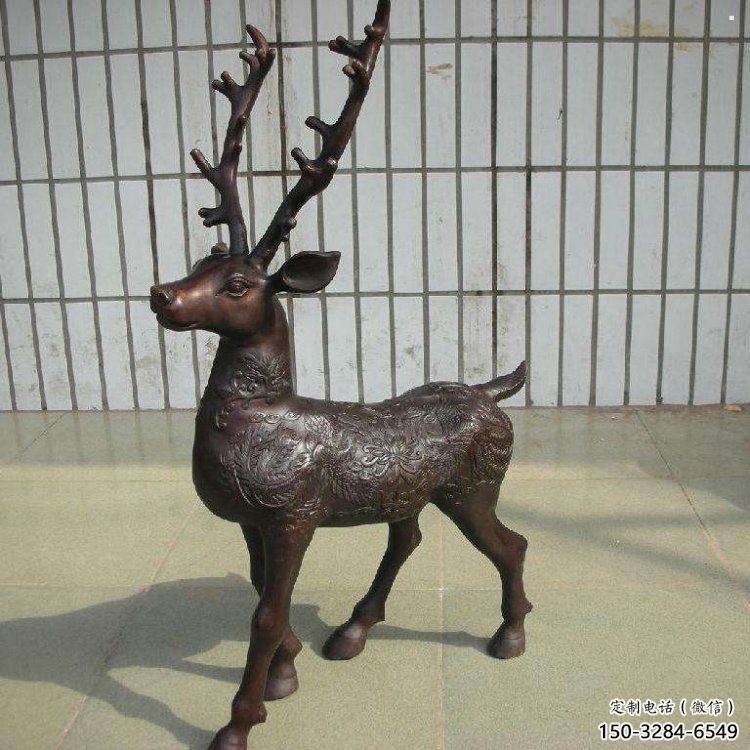 銅梅花鹿雕塑供給，街道標(biāo)識(shí)，梅花鹿銅雕塑供應(yīng)