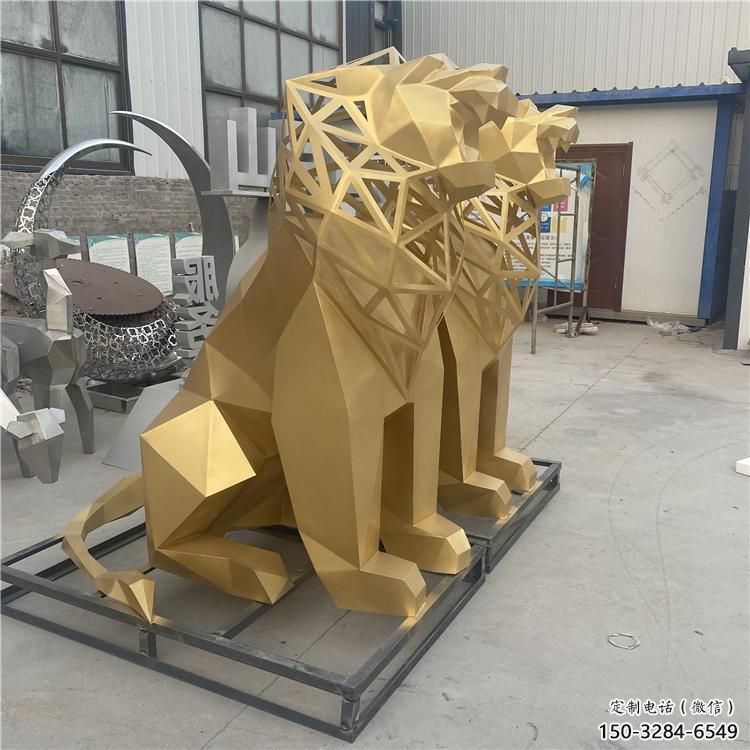現(xiàn)代獅子雕塑定制，中式工藝，景觀不銹鋼獅子雕塑優(yōu)價
