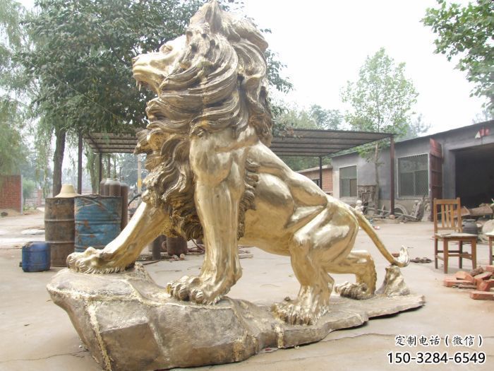 黃銅獅子雕塑預(yù)定，動物景觀擺件，走獅主題雕塑精品