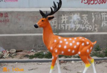 小鹿仿真雕塑，動(dòng)物美陳小品，玻璃鋼彩繪動(dòng)物雕塑廠家