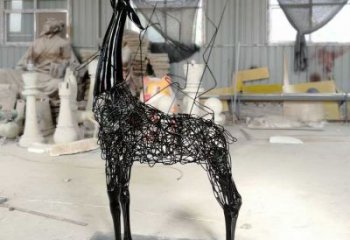 小鹿雕塑生產(chǎn)，透雕系列，鏤空鋼絲小鹿雕塑生產(chǎn)商