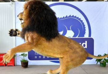 玻璃鋼彩繪仿真獅子雕塑，動物景觀擺件