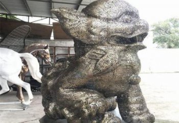 景觀獅子雕塑選定，美陳雕塑，鏤空鋼絲獅子雕塑優(yōu)選