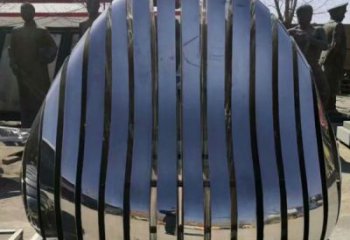 小區(qū)坐凳雕塑，拉絲景觀雕塑，抽象效果