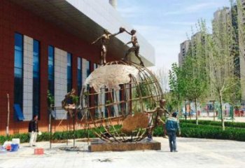 地球儀雕塑精選，歐式風格，藝術(shù)地球儀人物雕塑指用