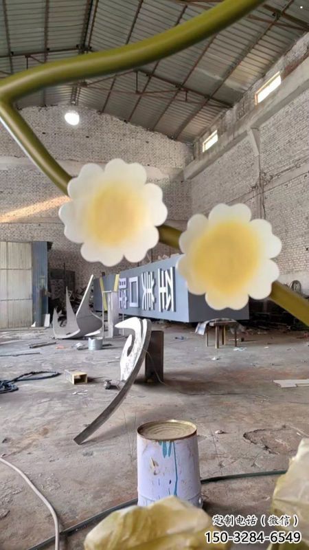 梧桐花雕塑制造商，城區(qū)小品，不銹鋼梧桐花雕塑定制廠(chǎng)家