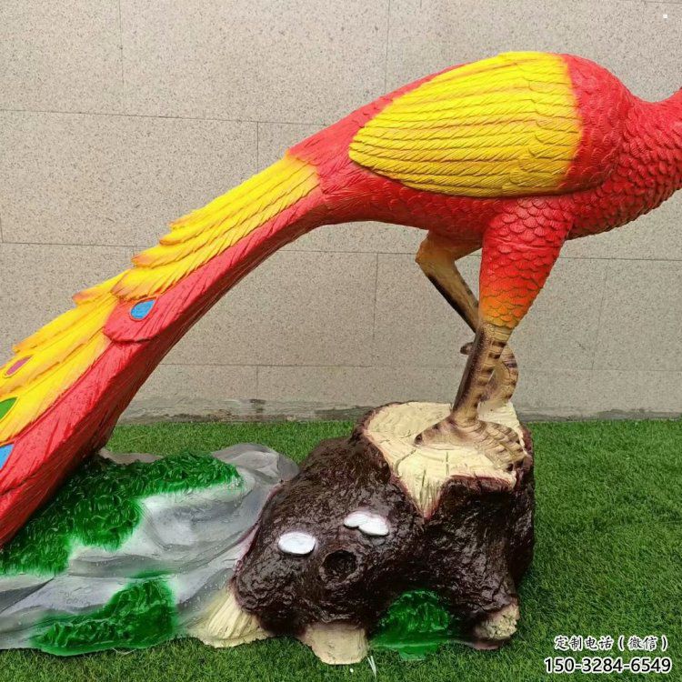 彩繪孔雀雕塑點(diǎn)擊，景觀雕塑，別墅仿真孔雀雕塑供求?