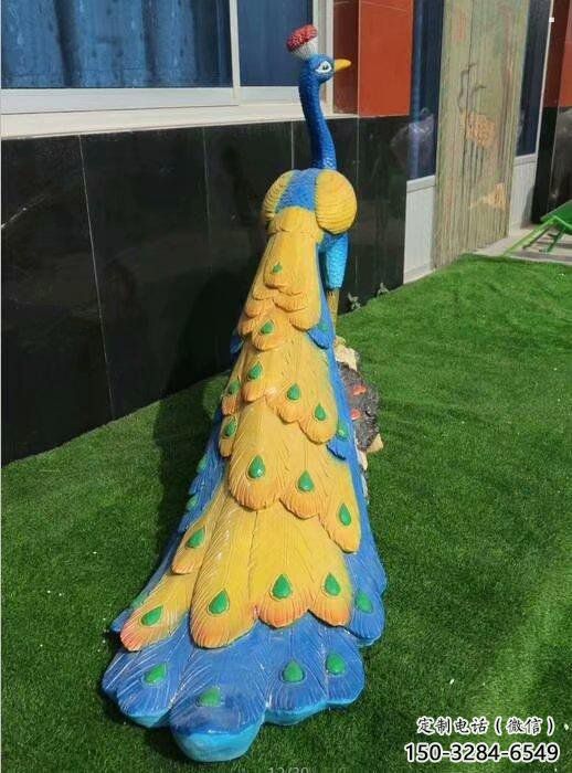 彩繪孔雀雕塑供給，戶外雕塑，景觀仿真孔雀雕塑選用?