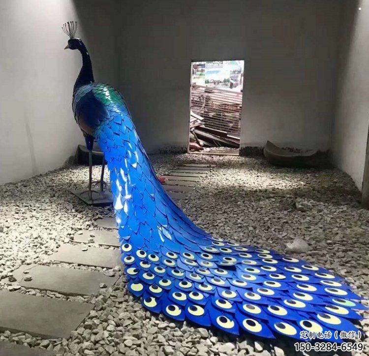 孔雀雕塑精選，露天雕塑，不銹鋼烤漆孔雀雕塑廠家